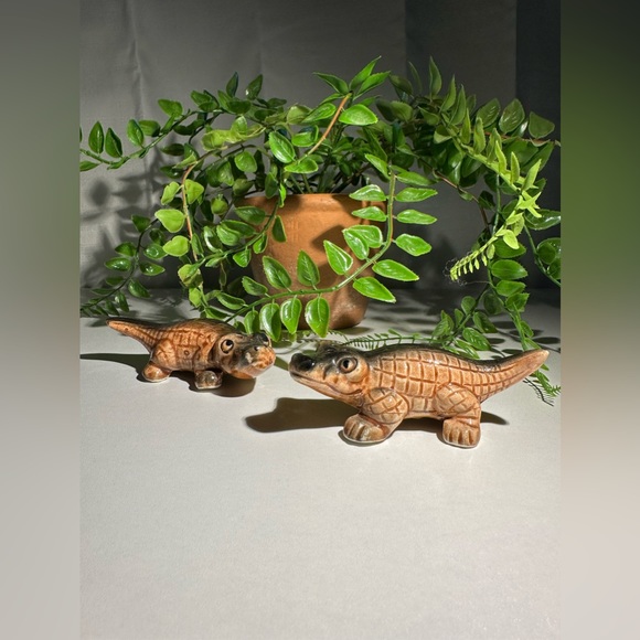 Vintage Hand painted Alligator Salt & Pepper Shaker Set • Made in Japan - Picture 2 of 9